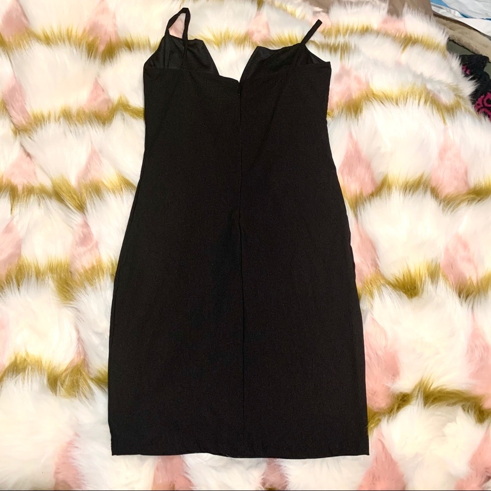 Lux LA Black Wired V Dress - Picture 3 of 5